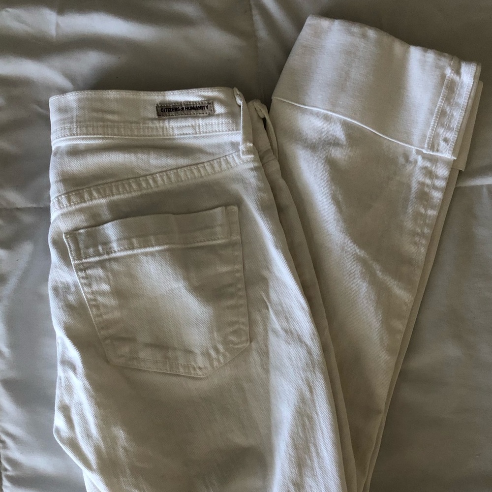 Citizens of Humanity gorgeous white jean capris